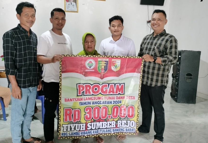 Pemerintah Tiyuh Sumber Rejo Salurkan BLT DD 2024 kepada 22 Keluarga Penerima Manfaat